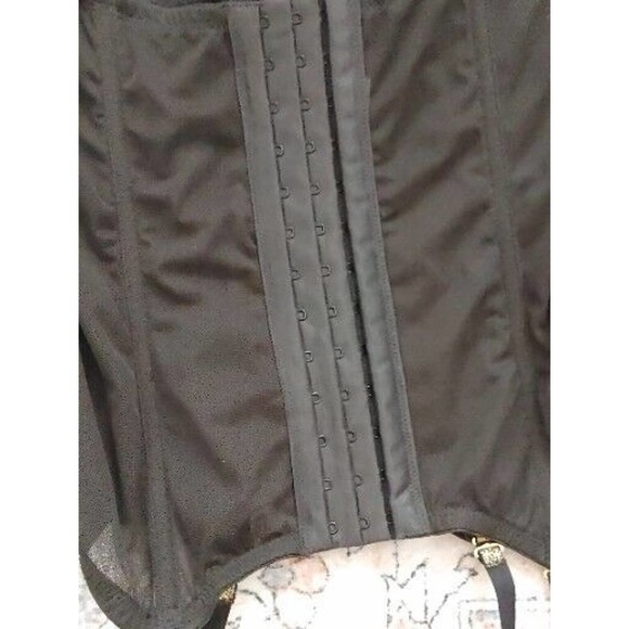 Victoria's Secret Floral BONED CORSET BUSTIER Tank Top 34C NWT - Picture 5 of 7